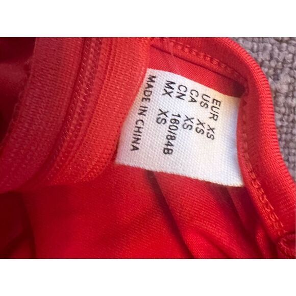 BNWT size XS Verdusa Spaghetti Strap Scoop Neck Ruched Pleated Dress - Picture 7 of 7